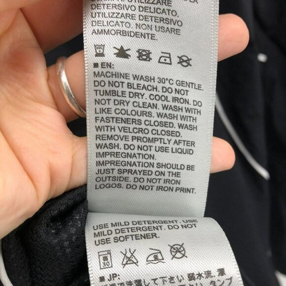 KJUS black full zip jacket white trim size small  lined mesh interior - Picture 4 of 16